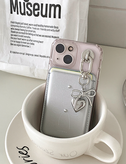 [handmade] silver ribbon magsafe card holder