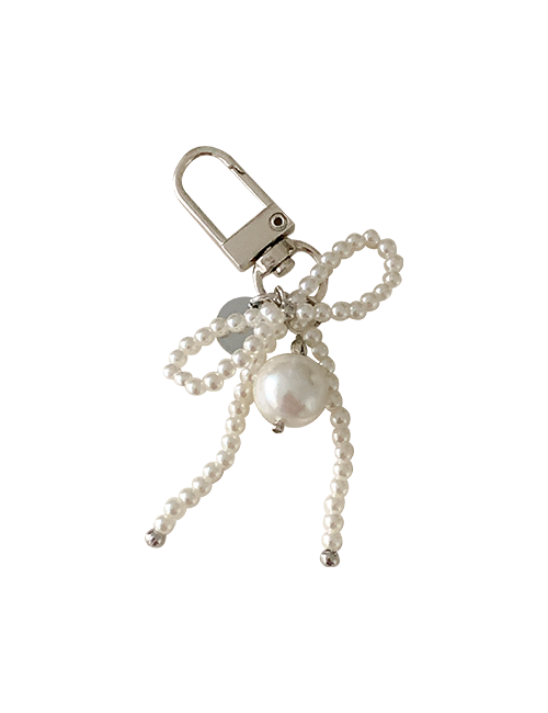 [handmade] pearl ribbon keyring